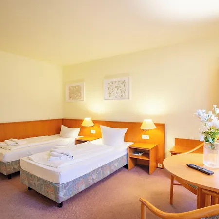 Waldhotel -self Check-in- Hotel Schöneiche