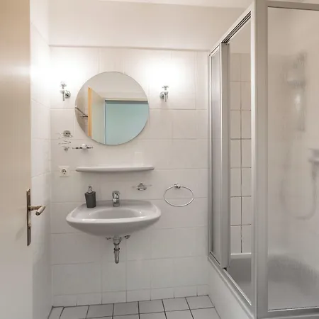 Hotel Waldhotel -self Check-in-