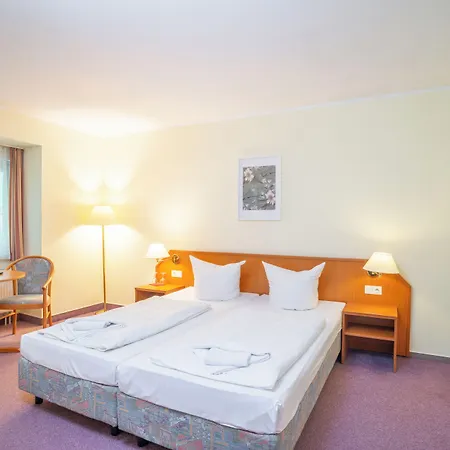 Waldhotel -self Check-in- Schöneiche