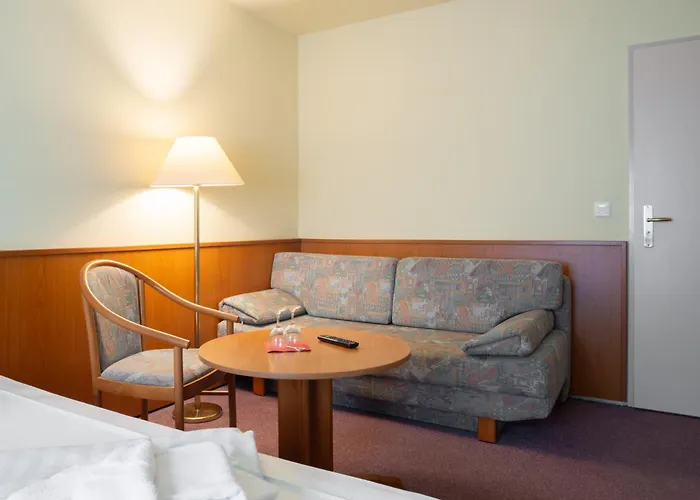 Waldhotel -self Check-in- Hotell