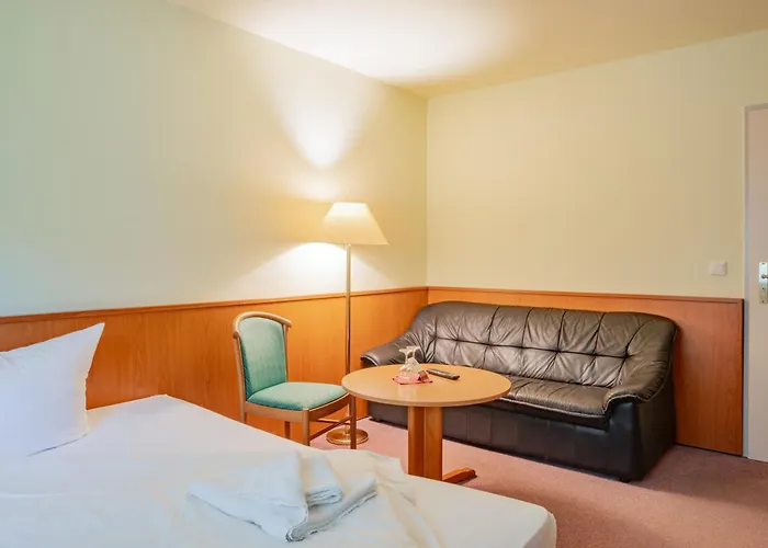 Waldhotel -self Check-in- 3* Schöneiche