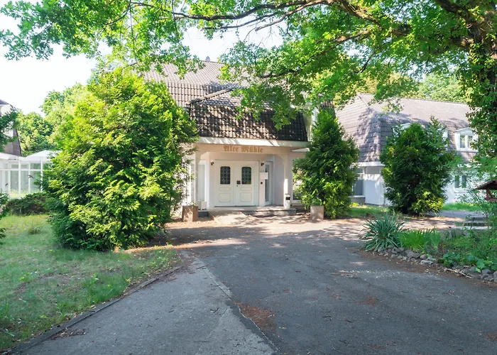 Waldhotel -self Check-in- Hotell Schöneiche