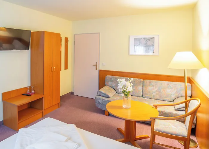 Waldhotel -self Check-in- מלון Schöneiche